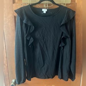 Black shirt with ruffle sleeve detail